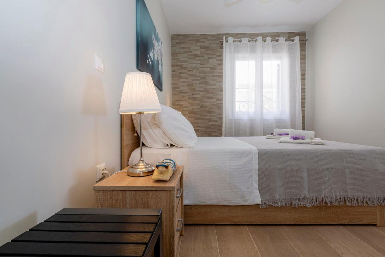 Sofia'S Apart 4U Glyfada  Exteriör bild